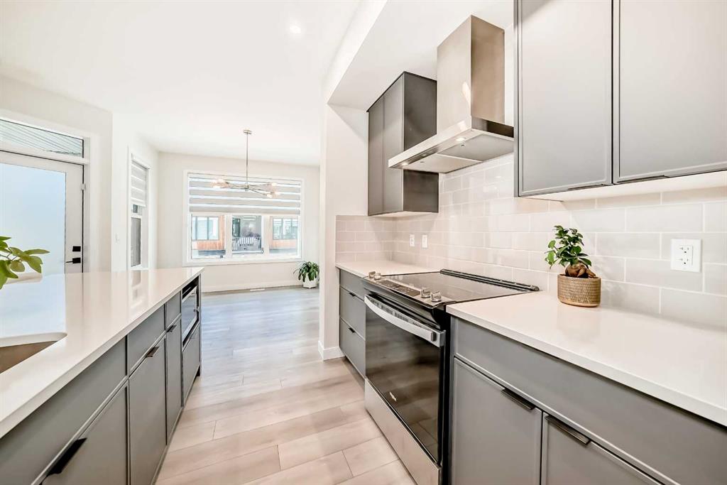 Additional image 5 of 323-81 Greenbriar Place NW, Calgary, AB, T3B6J1