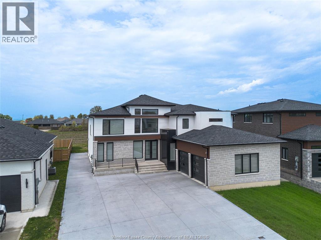 7 Cypress Pointe , Leamington, ON, N8H5R2