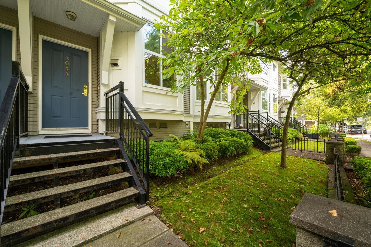 3058 Kent Avenue South E, Vancouver, BC, V5S 4V6