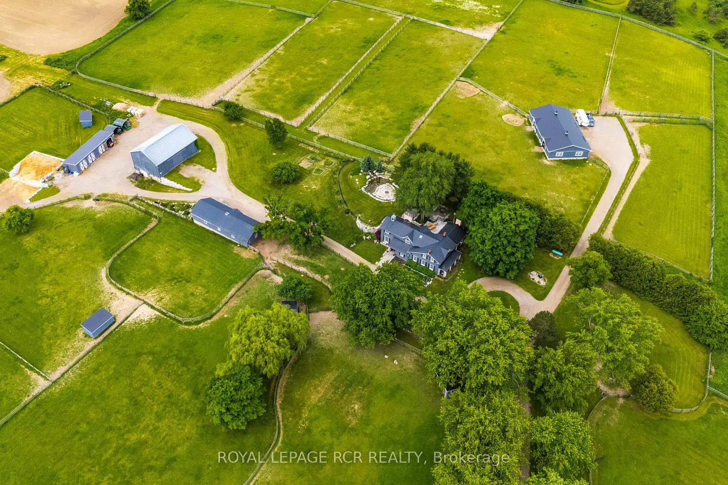 Additional image 17 of 3935 3Rd Line