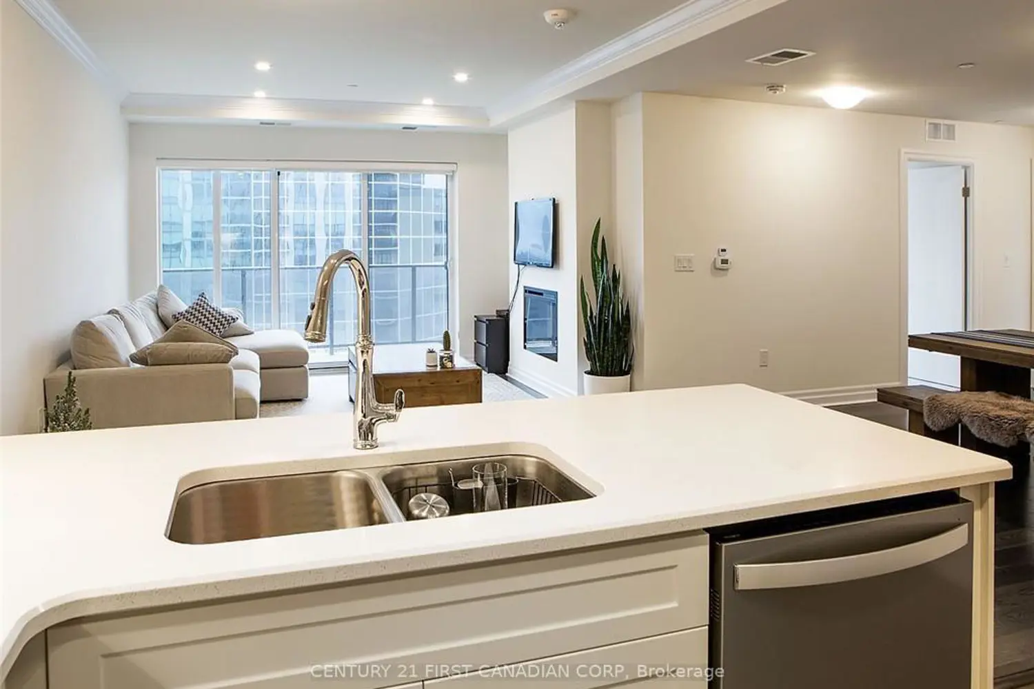 Additional image 4 of 505 Talbot Street 1406