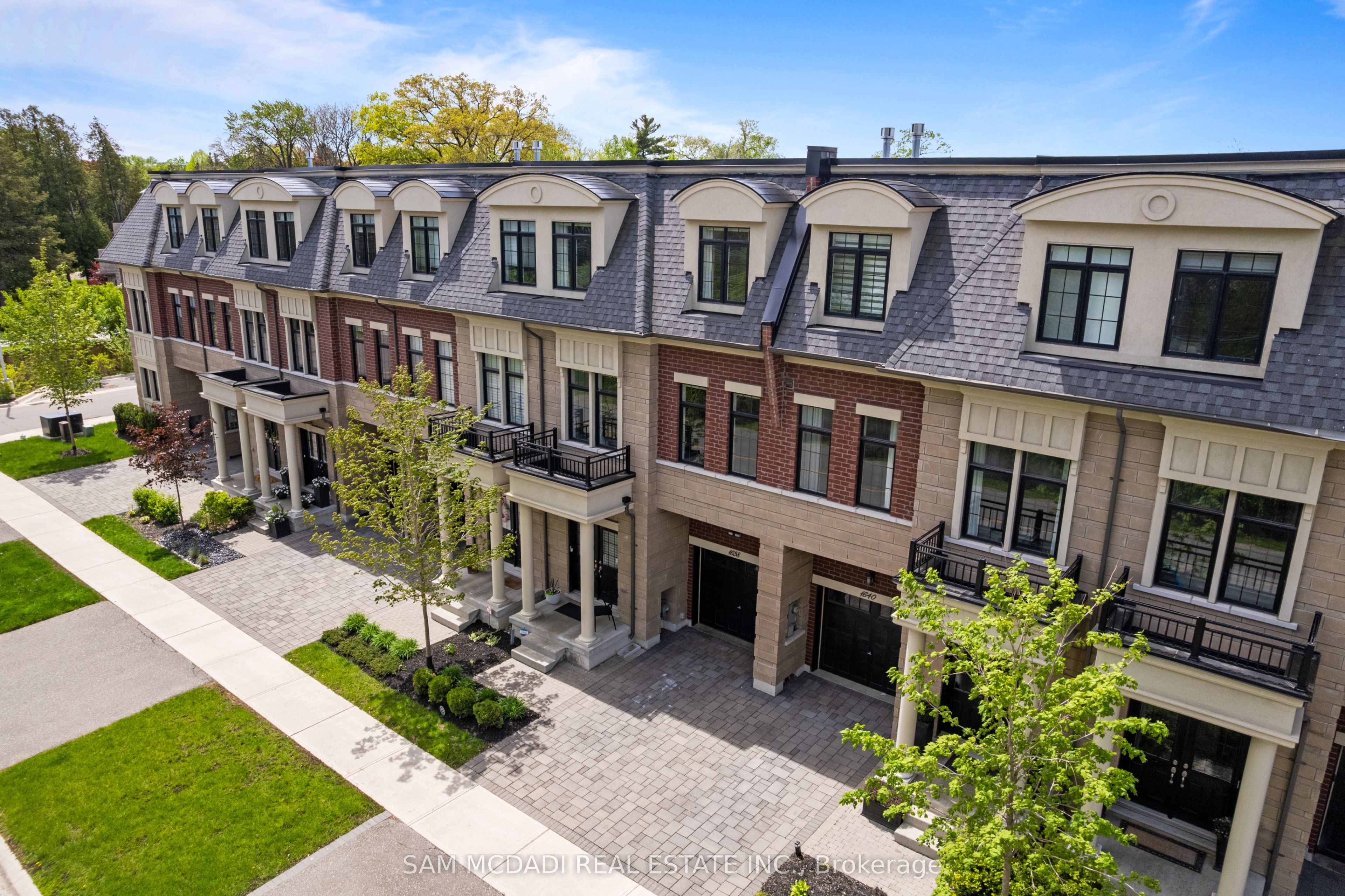 Additional image 2 of 1638 Crestview Avenue, Mississauga, ON, L5G 0C3