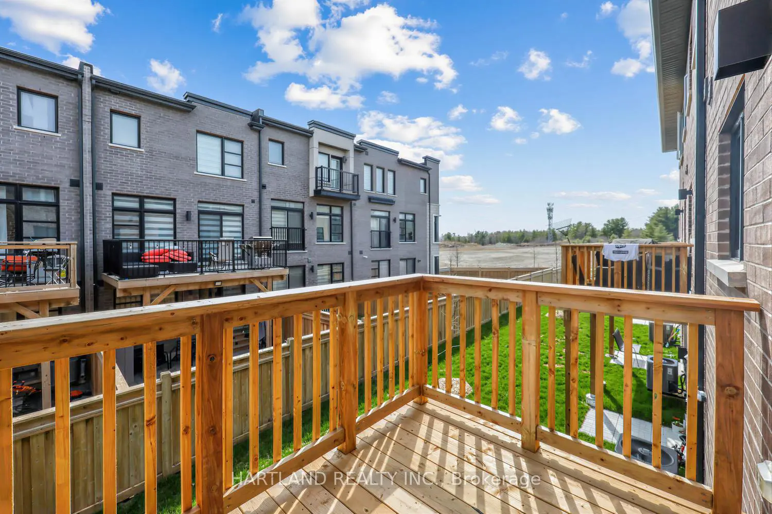Additional image 19 of 1695 Dersan Street 505