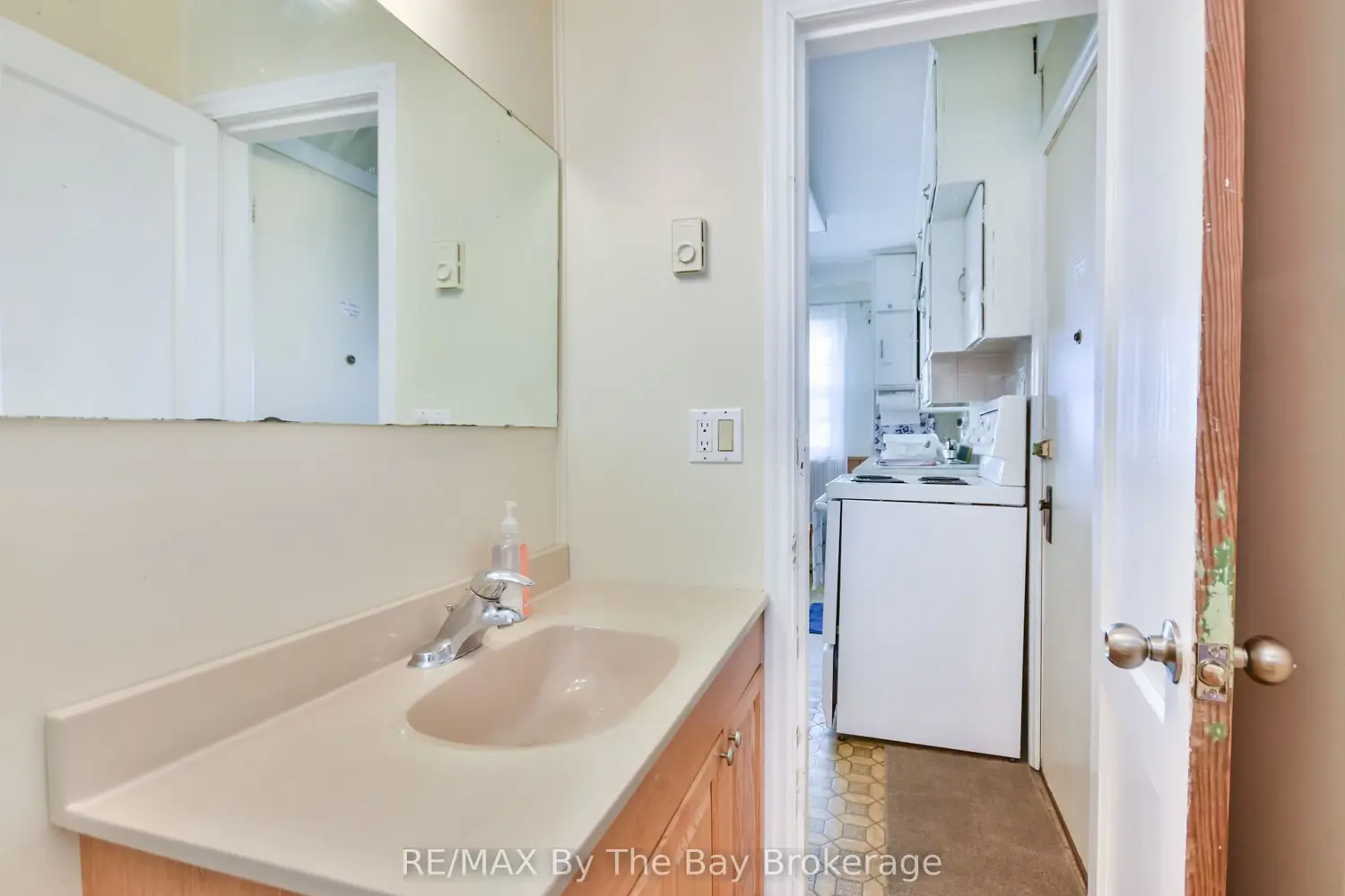 Additional image 11 of 762 Eastdale Drive