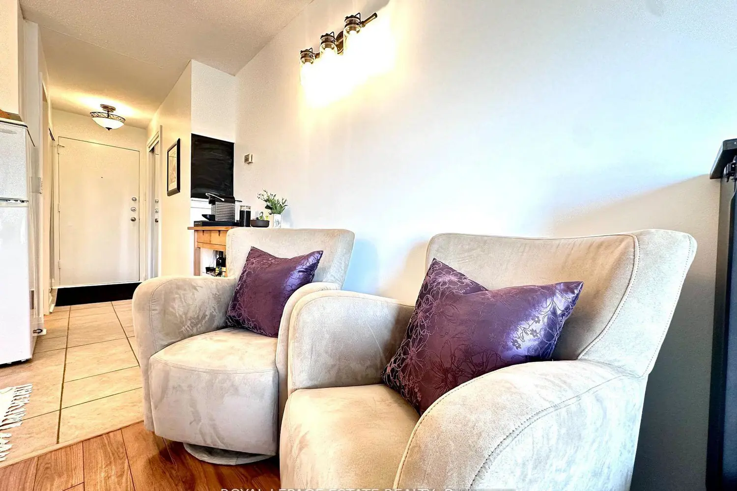 Additional image 18 of 123 Woodbine Avenue 309