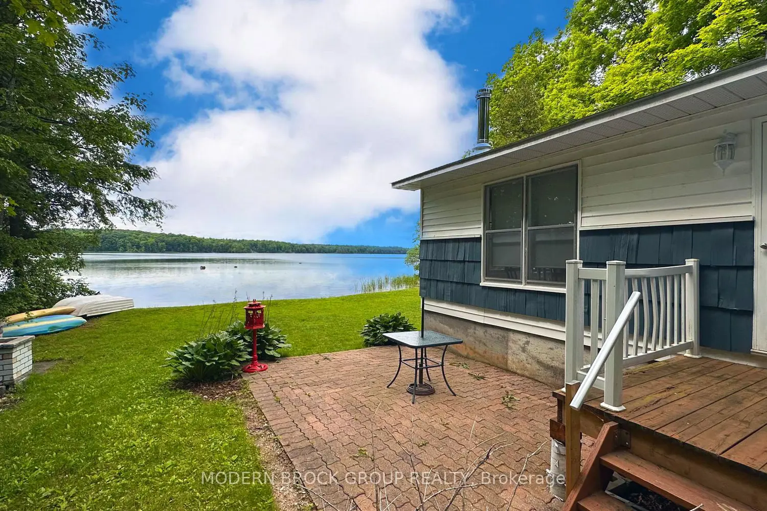 94 Graham Lake Road