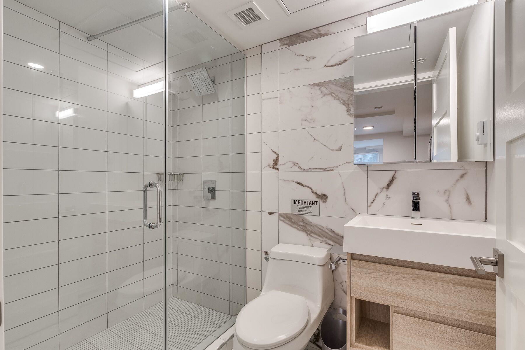 Additional image 3 of 1433 Haro Street , Vancouver, BC, V6G 1G5
