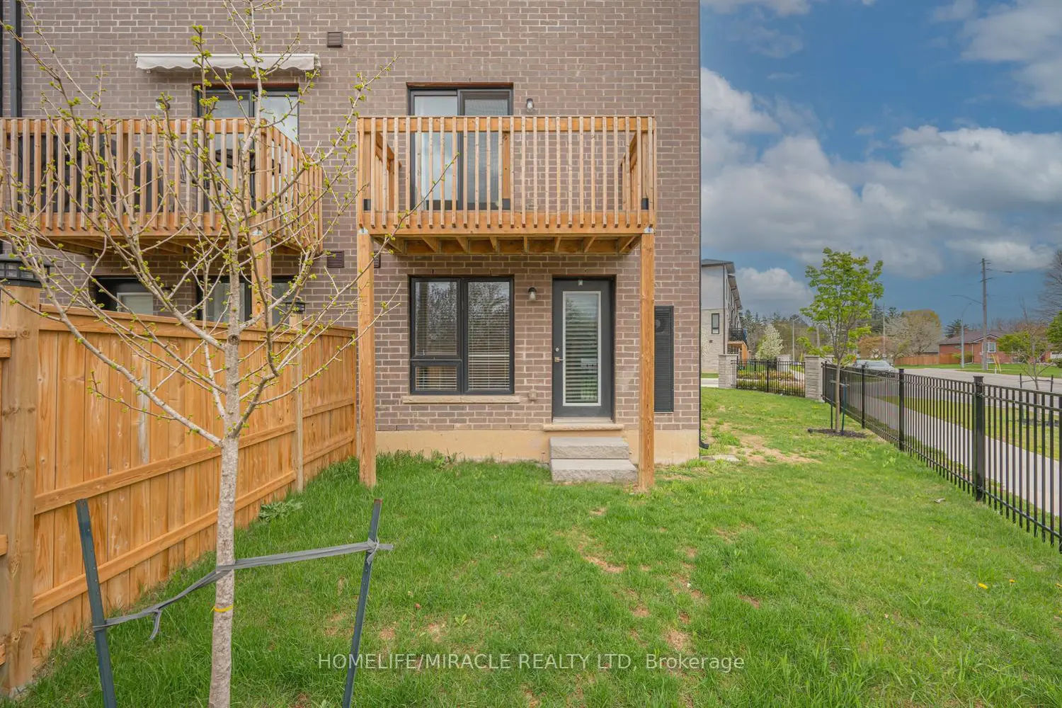 Additional image 17 of 720 Grey Street 34