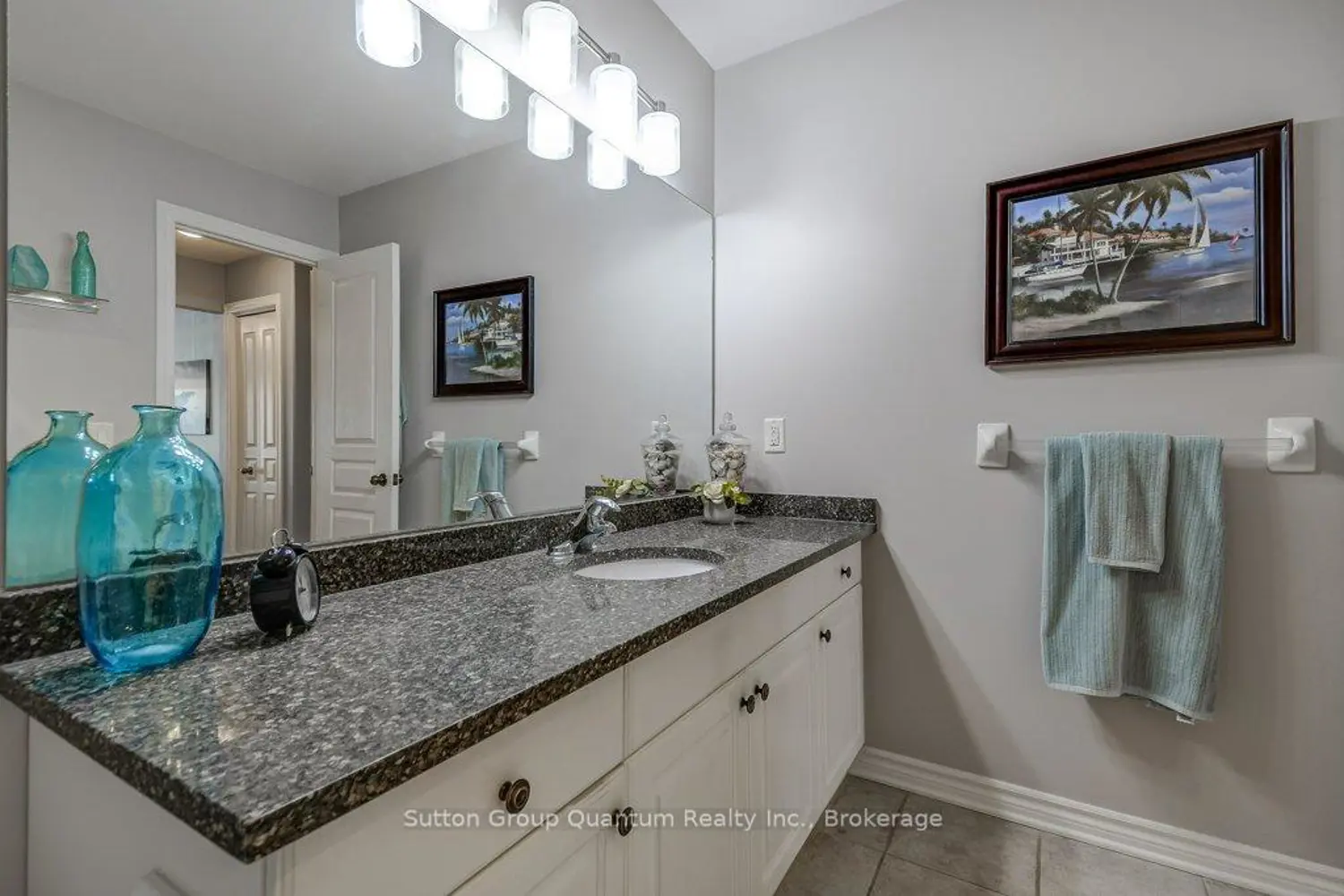 Additional image 9 of 605 Welland Avenue 21