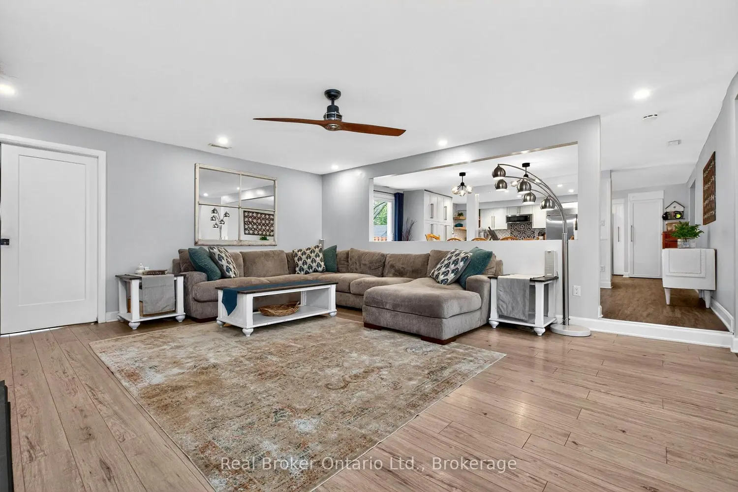 Additional image 5 of 2307 Somers Boulevard