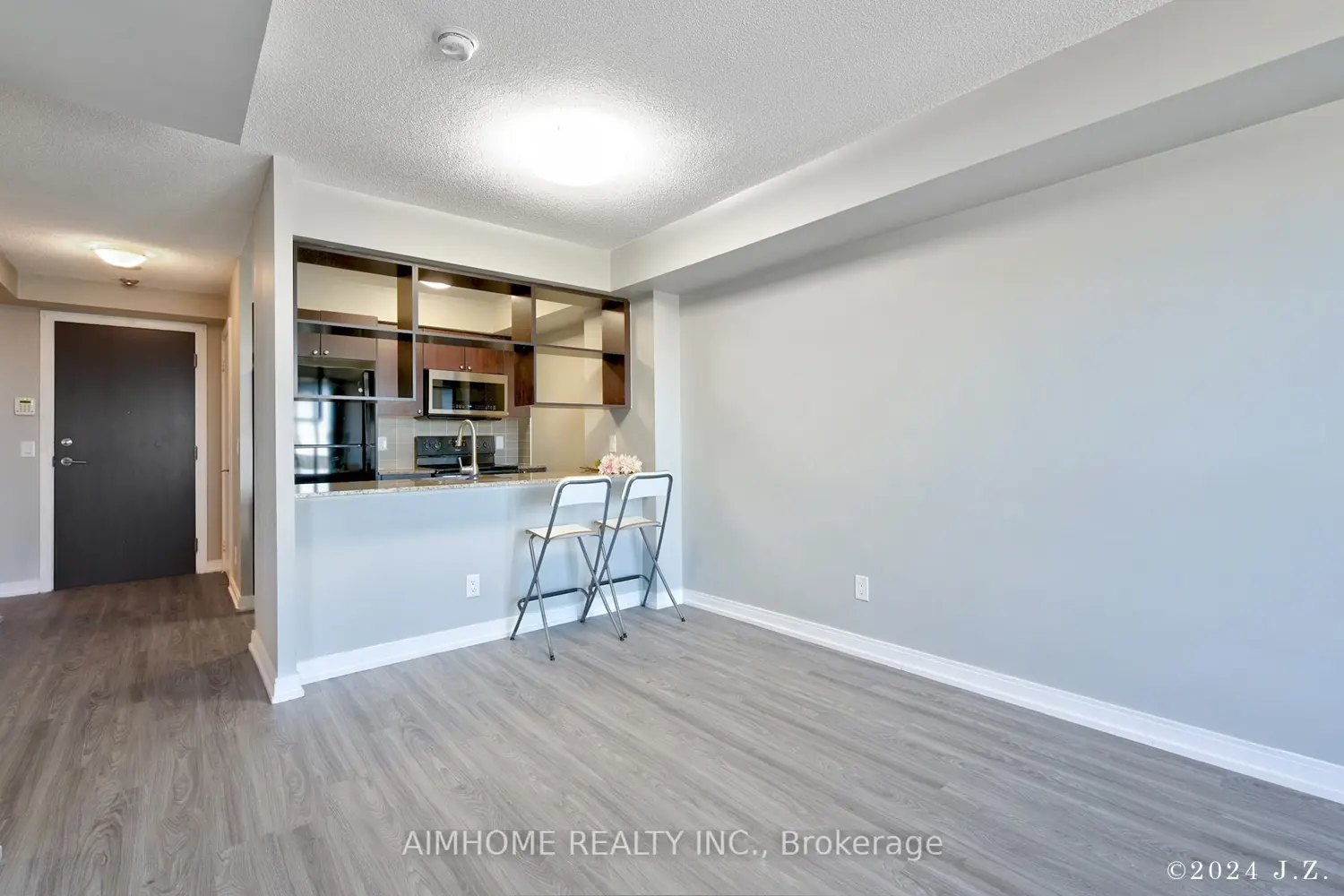 Additional image 7 of 181 Village Green Square 2912
