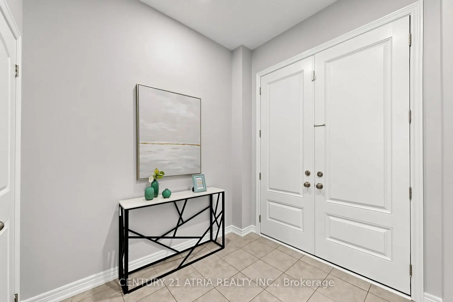 Additional image 8 of 37 Capreol Avenue