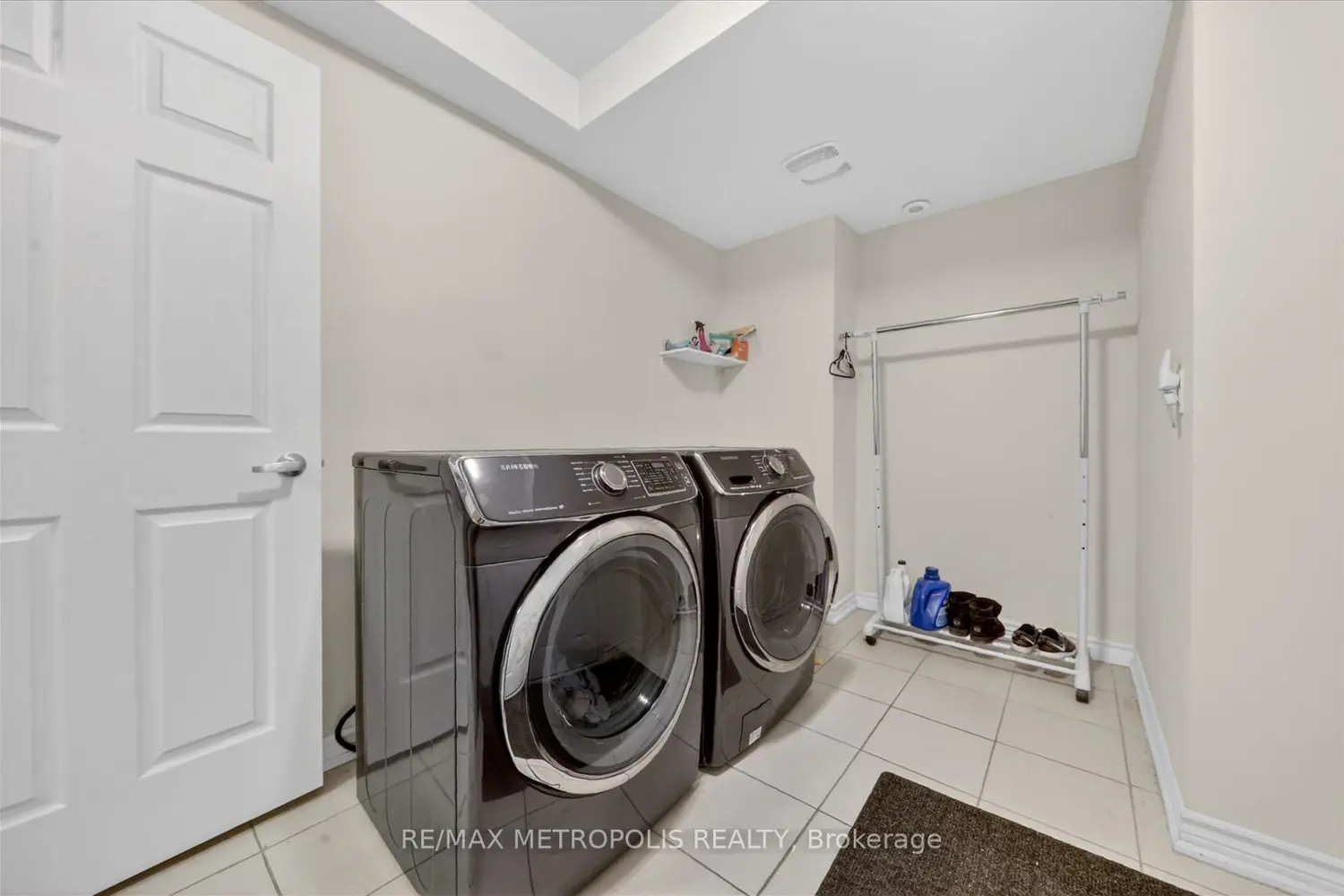 1 Boadway Crescent photo 5