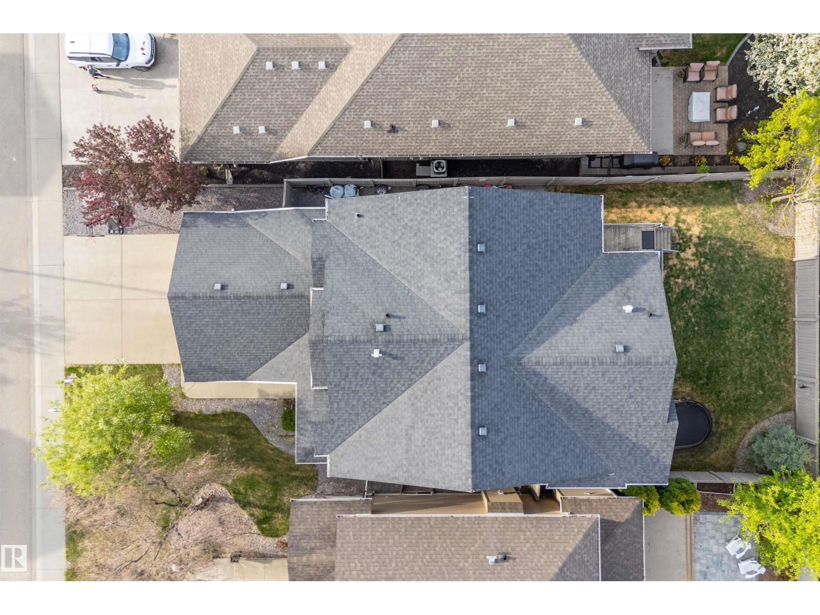 Additional image 2 of 6411 Mann Court NW, Edmonton, AB, T6R0J1