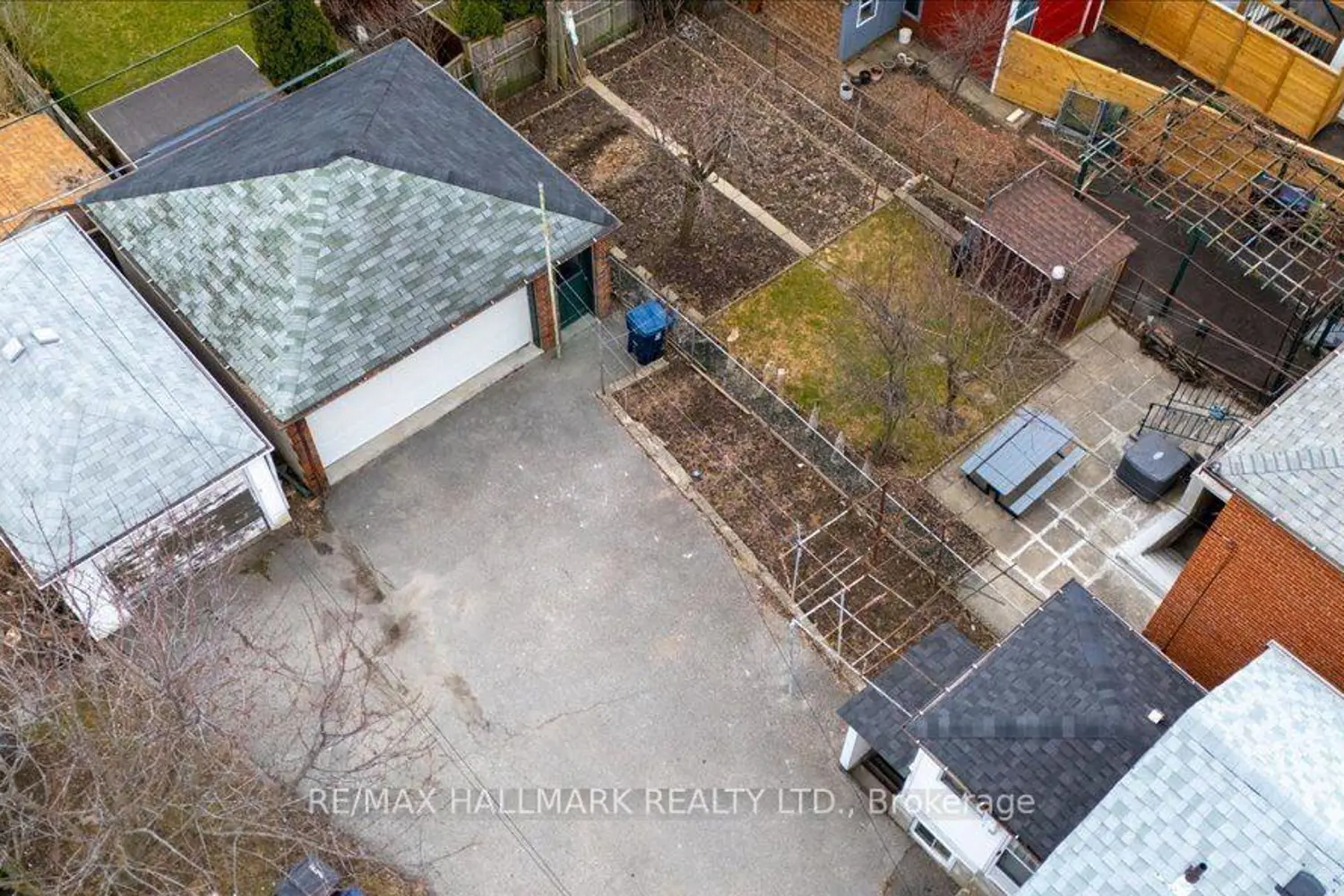Additional image 17 of 39 Lanark Avenue