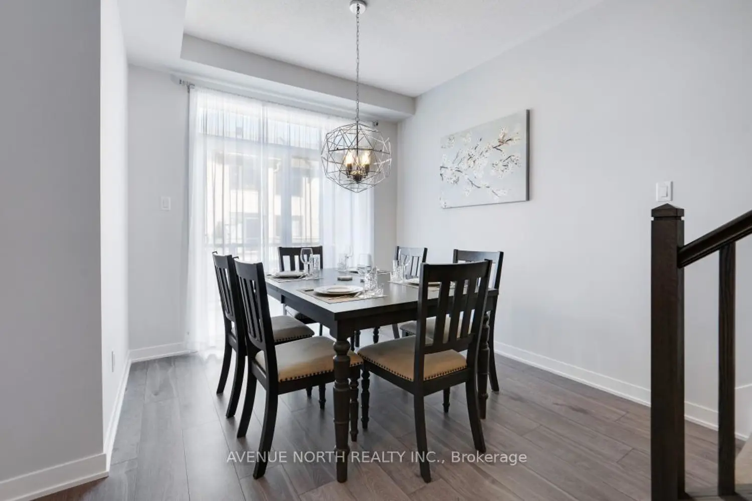 Additional image 12 of 702 Hydrus Private