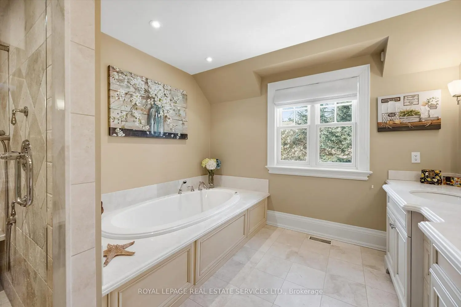 Additional image 11 of 1049 Cedar Grove Boulevard