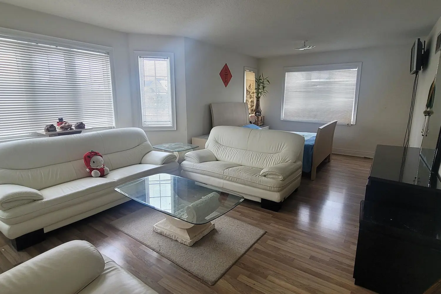 Additional image 17 of 78 Pieta Place
