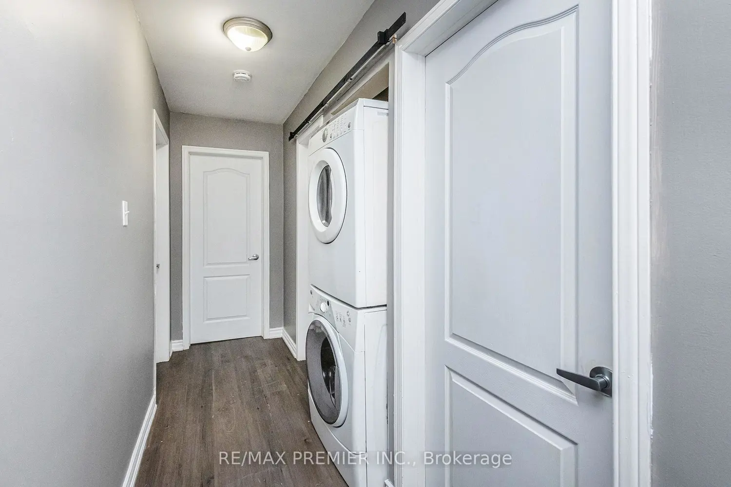 Additional image 11 of 43 Jules Avenue