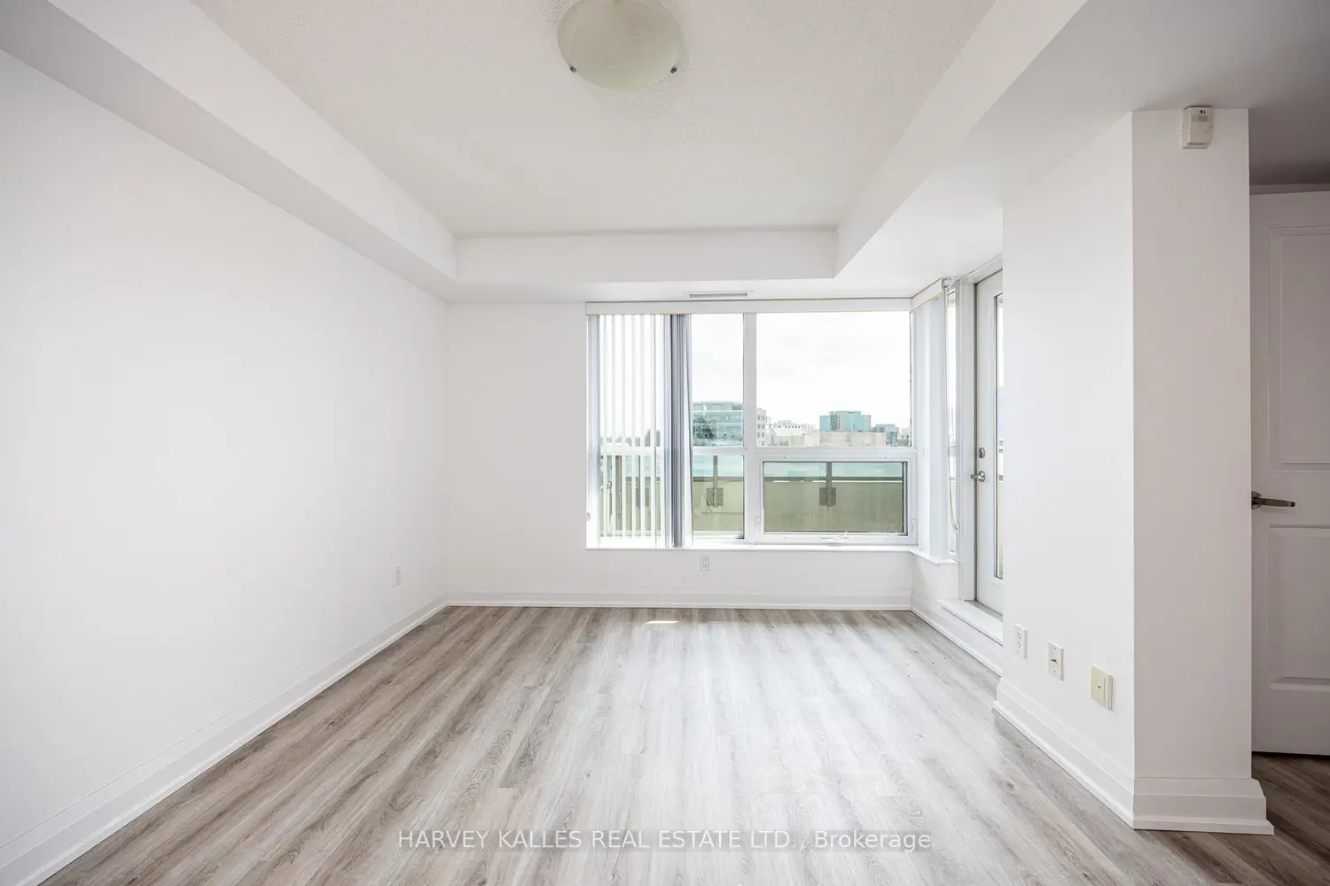 Additional image 10 of 75 Norman Bethune Avenue 317