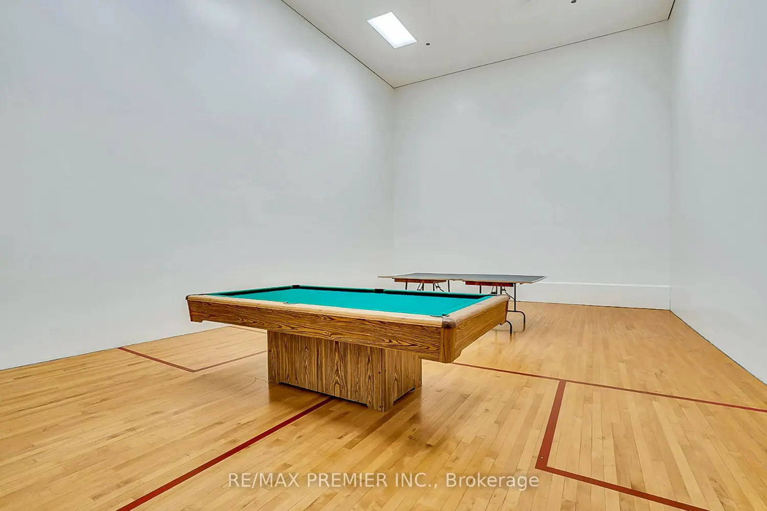 Additional image 16 of 7440 Bathurst Street 1614