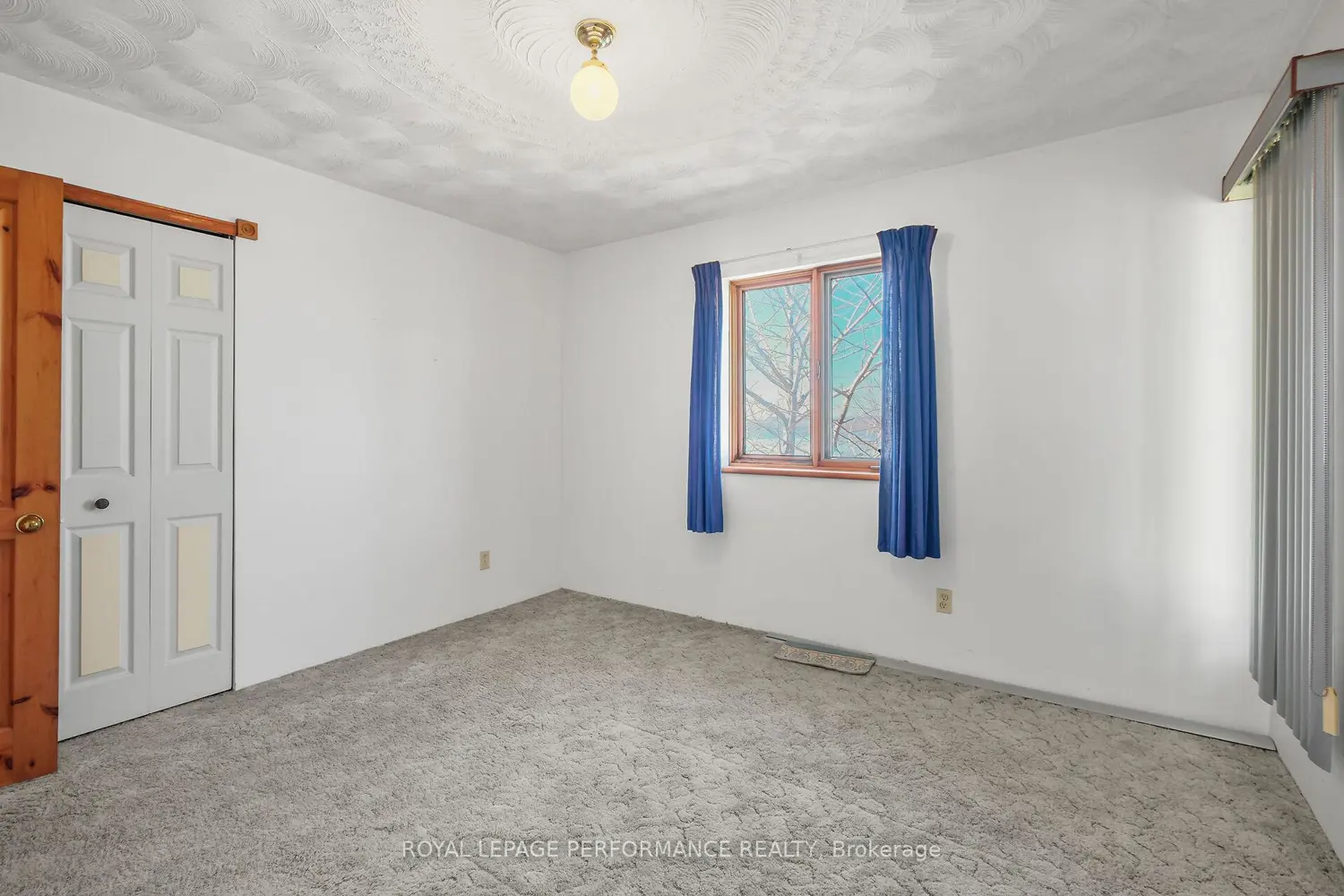 Additional image 11 of 2863 Rue Principale Street