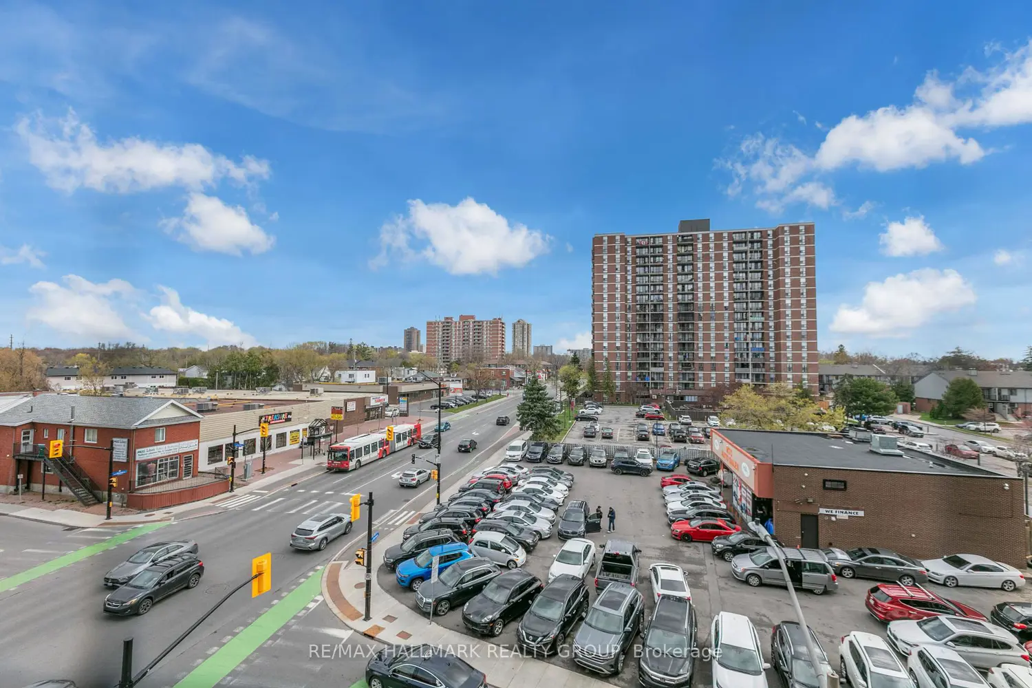 Additional image 7 of 200 Lafontaine Avenue 401