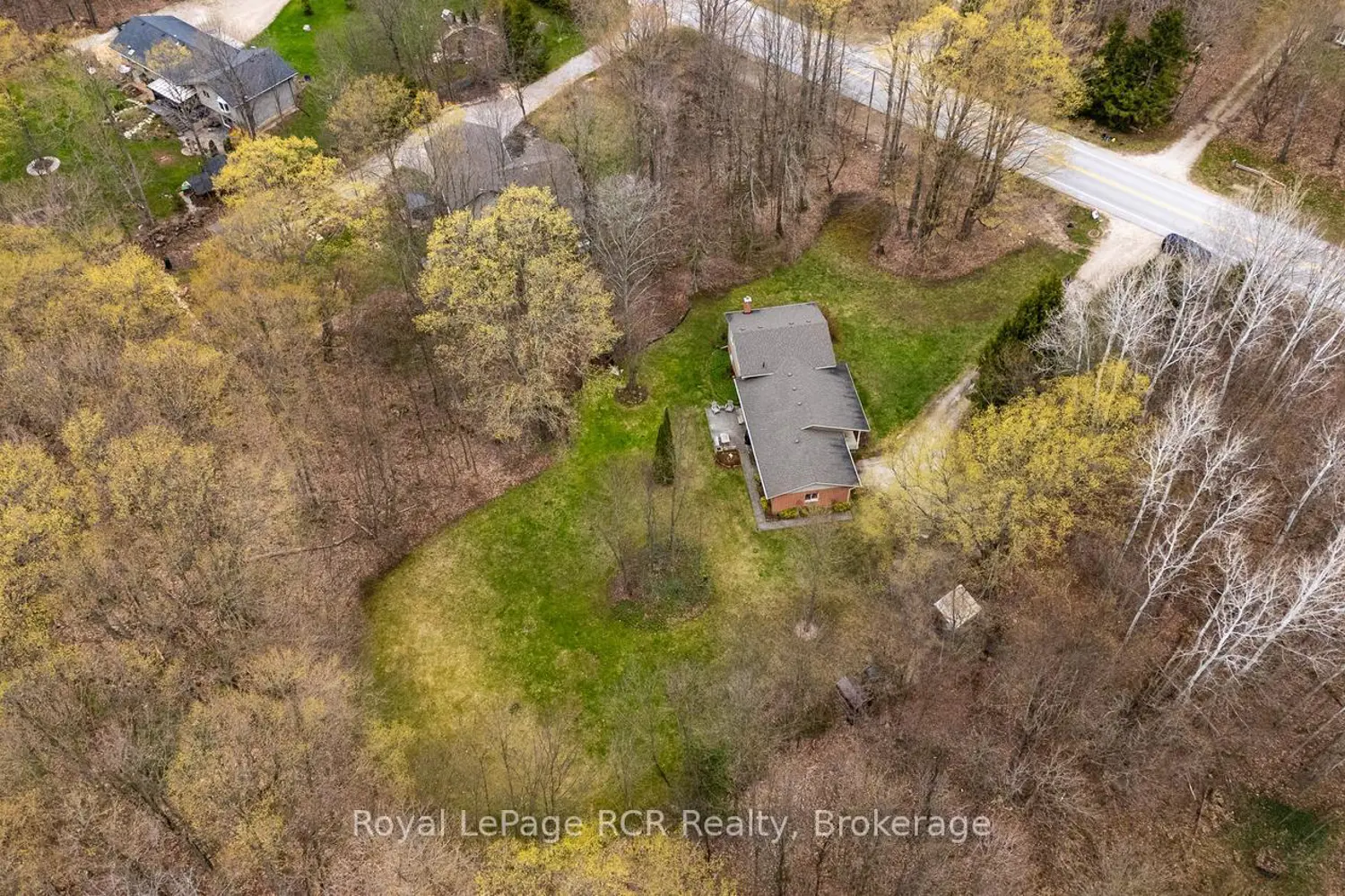Additional image 16 of 302088 Grey Rd 170 Road