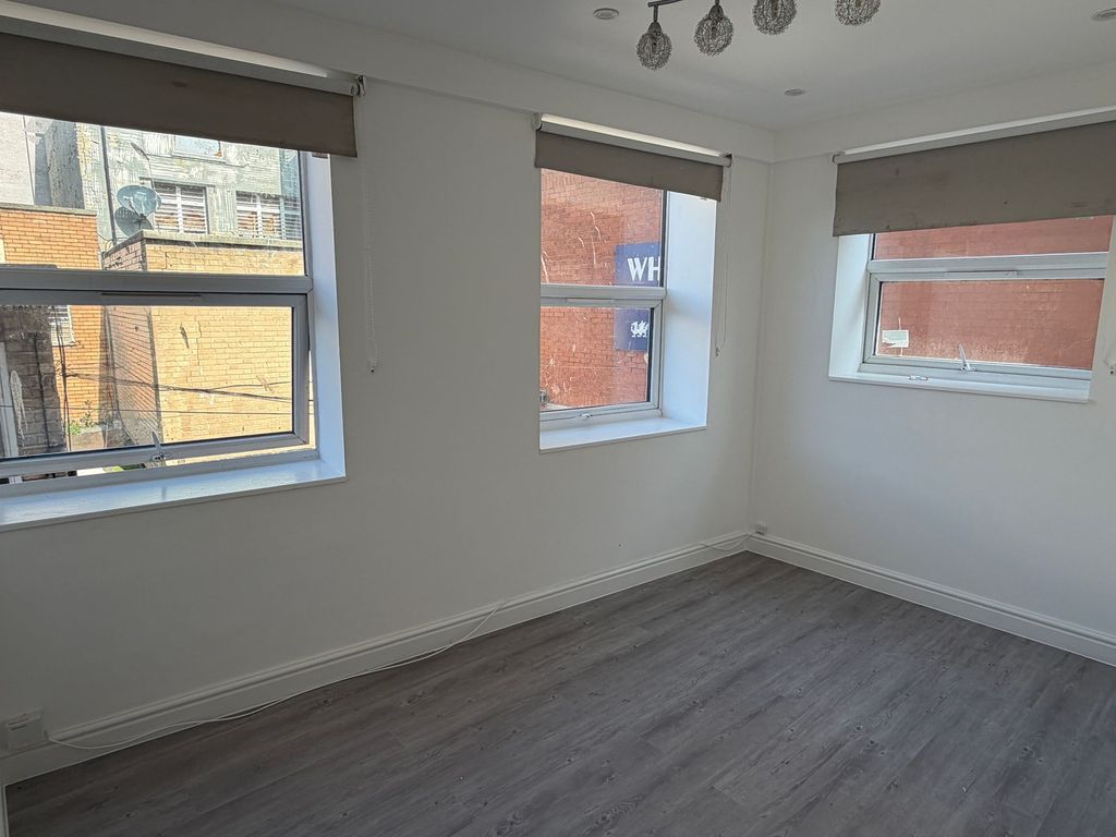 Additional image 2 of 1 bed flat to rentHigh Street, Rhyl LL18