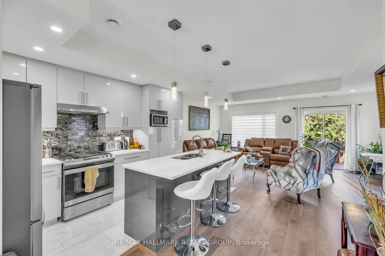 Additional image 3 of 165 Longpre Street