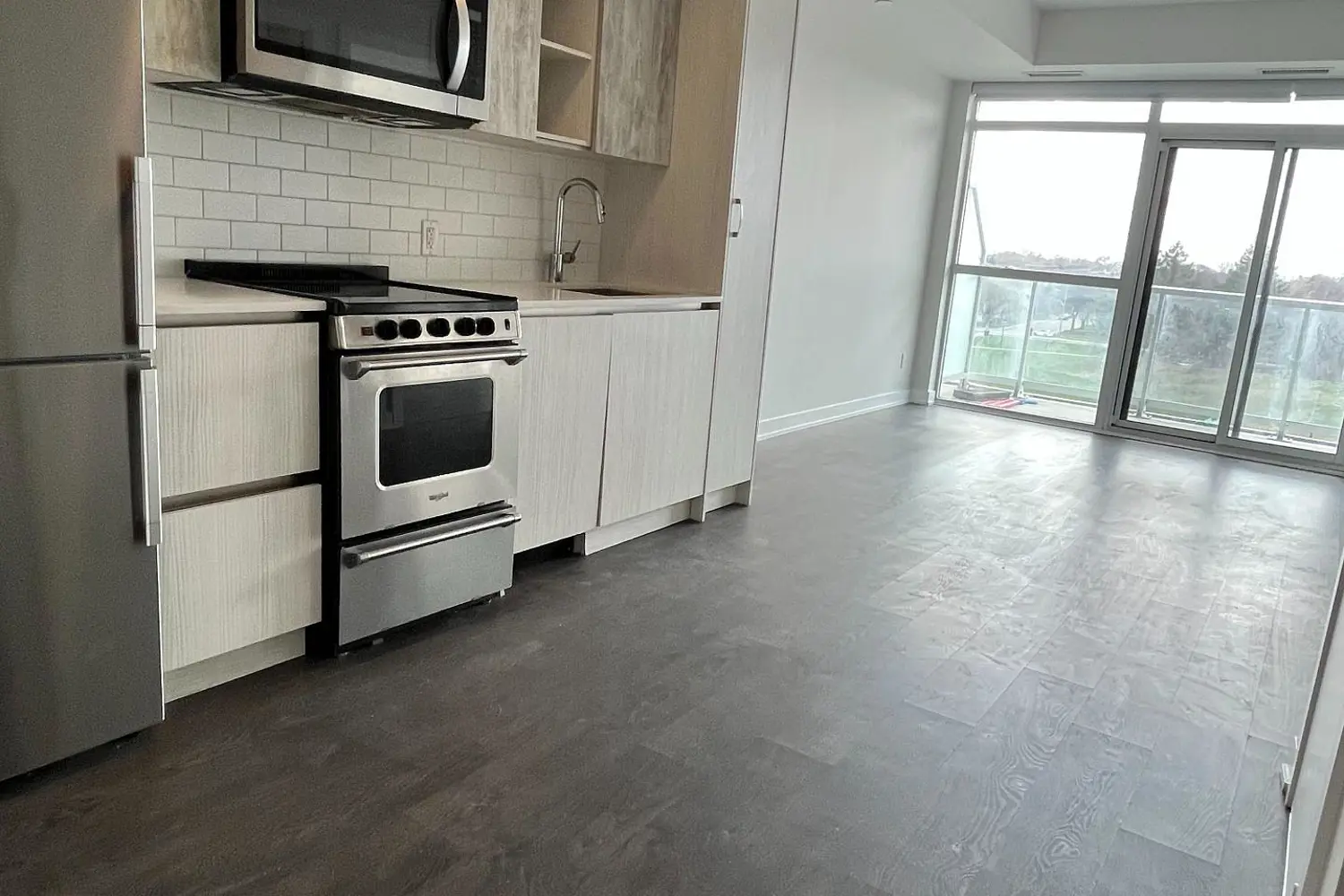 Additional image 5 of 251 Manitoba Street 622