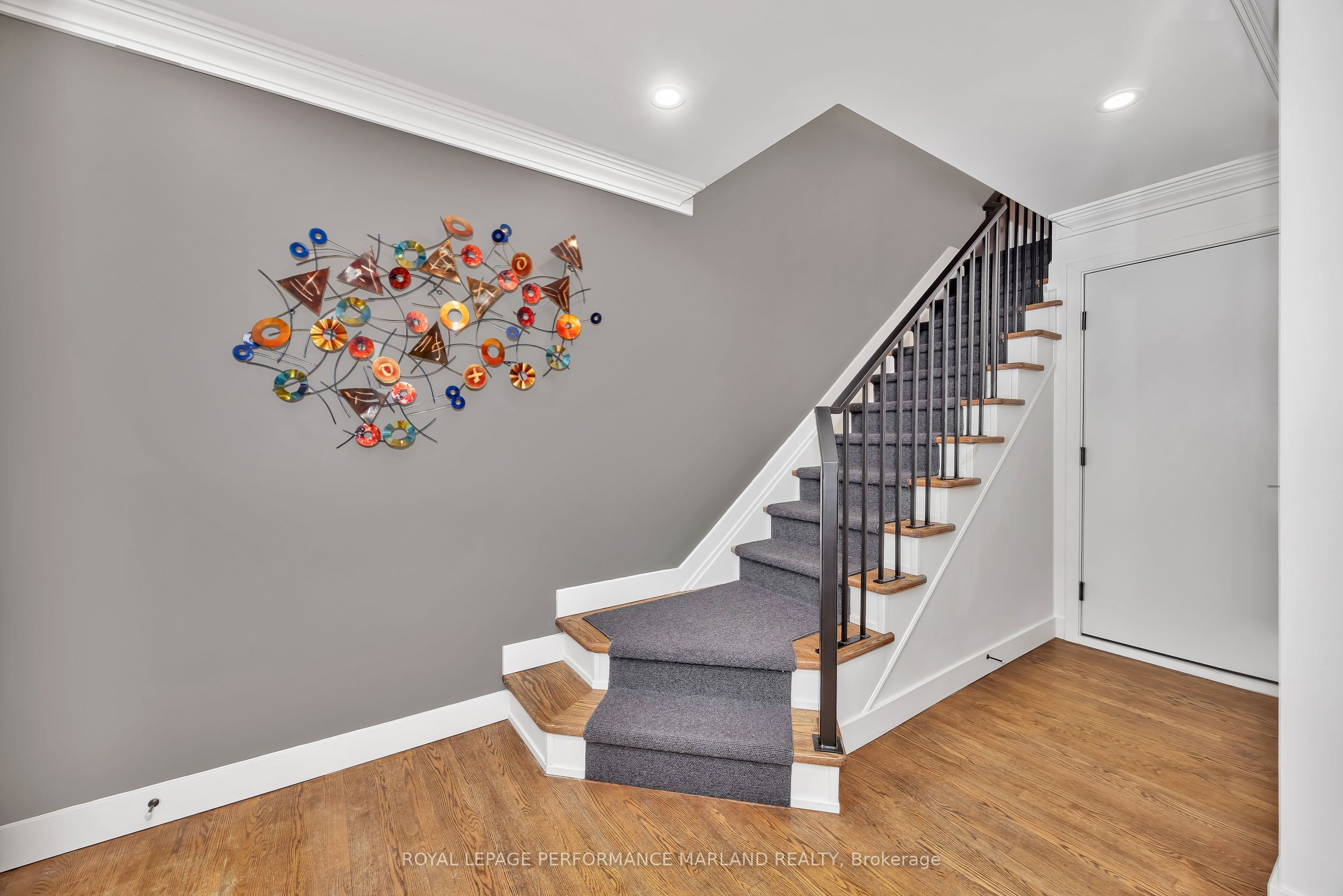 Additional image 5 of 71 Echo Drive, Ottawa, ON, K1S 5P6