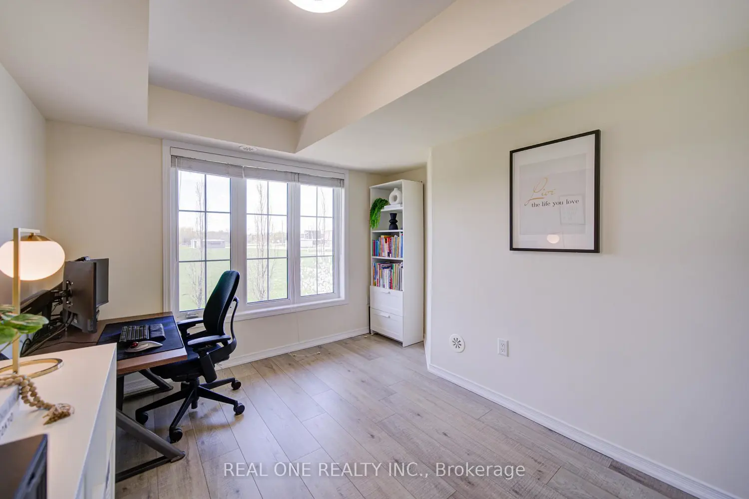 Additional image 12 of 2441 Greenwich Drive 14
