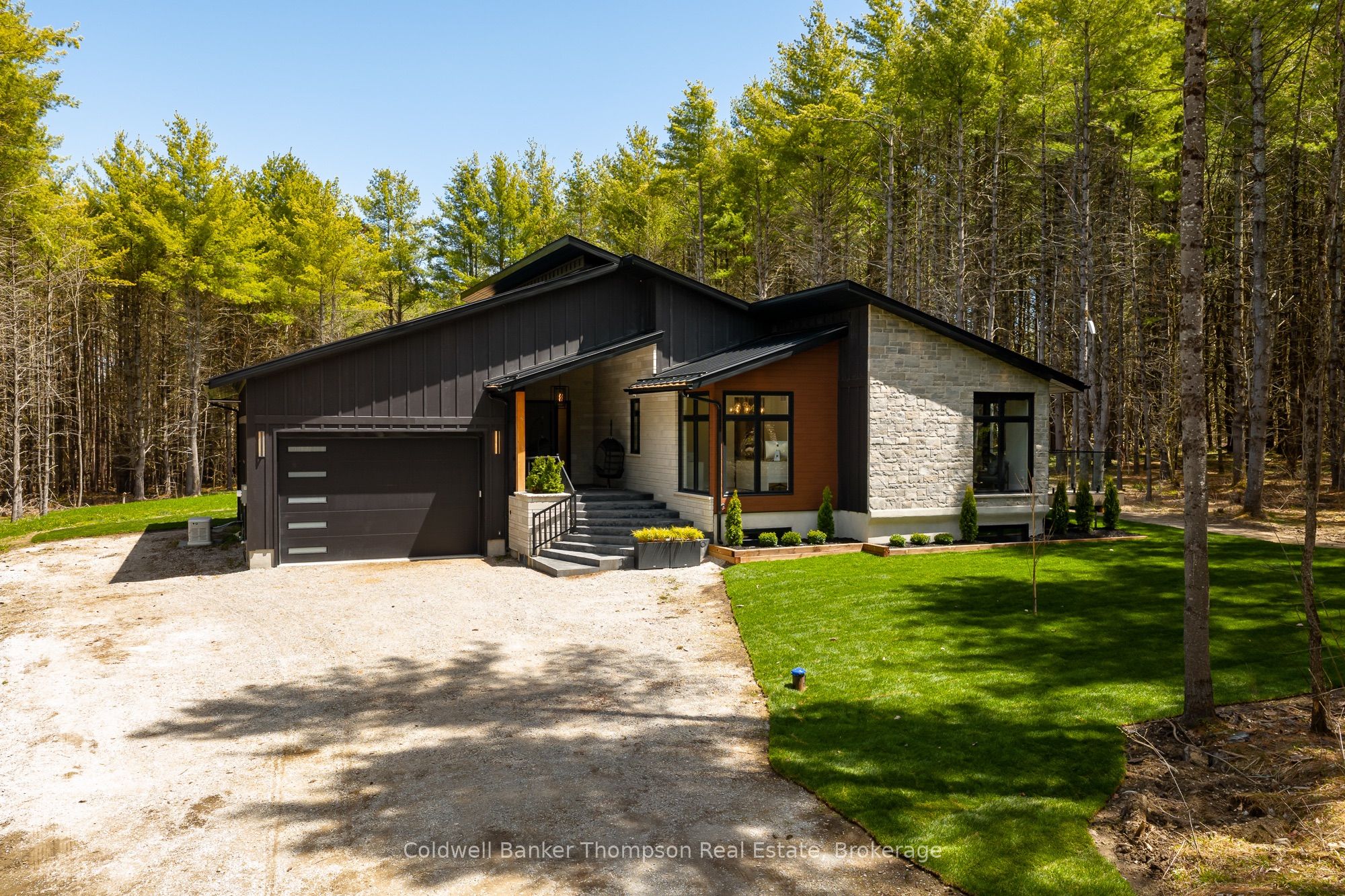 5130 Severn Pines Crescent, Severn, ON, L0K 2B0