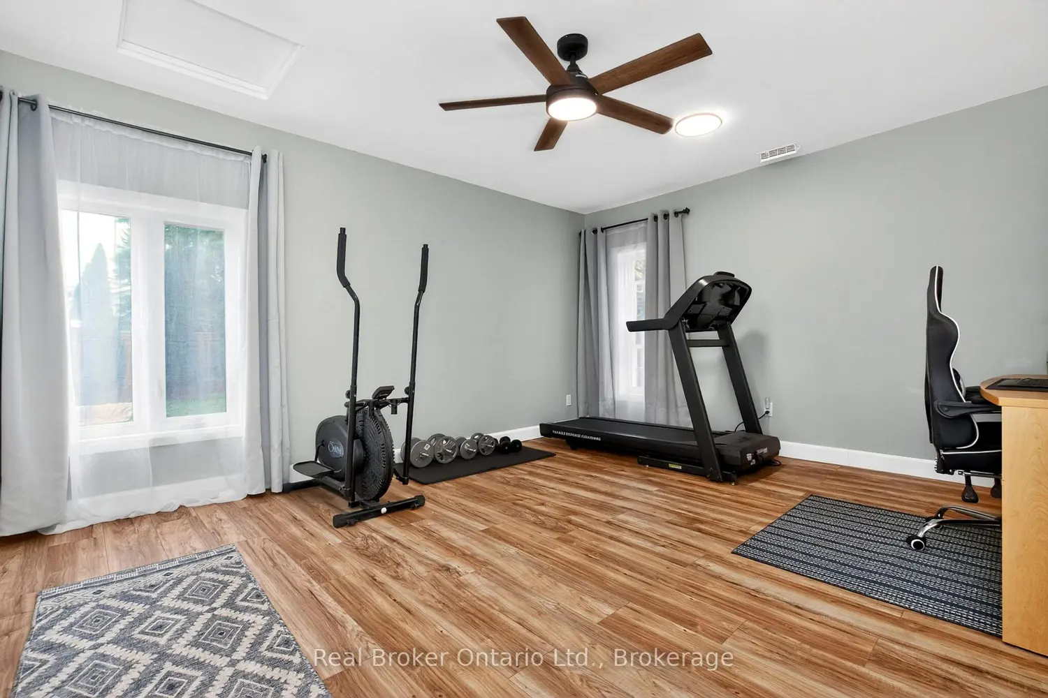 Additional image 15 of 2307 Somers Boulevard