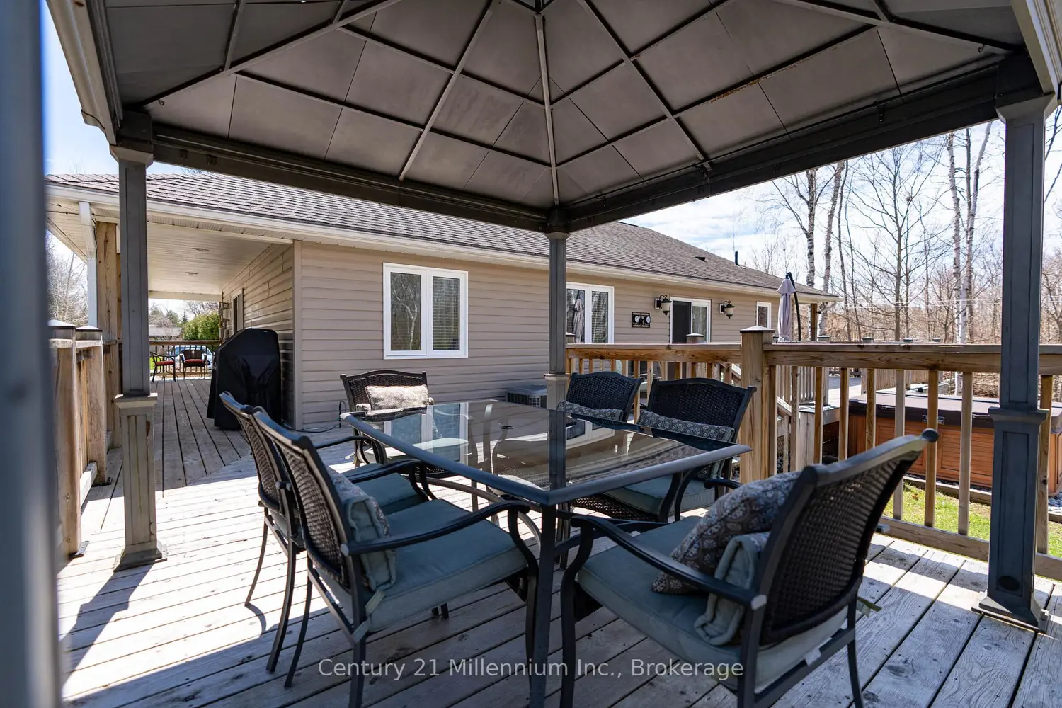 Additional image 17 of 51 Larkwhistle Avenue
