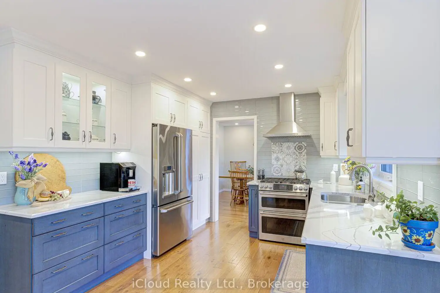 11012 Amos Drive photo 4