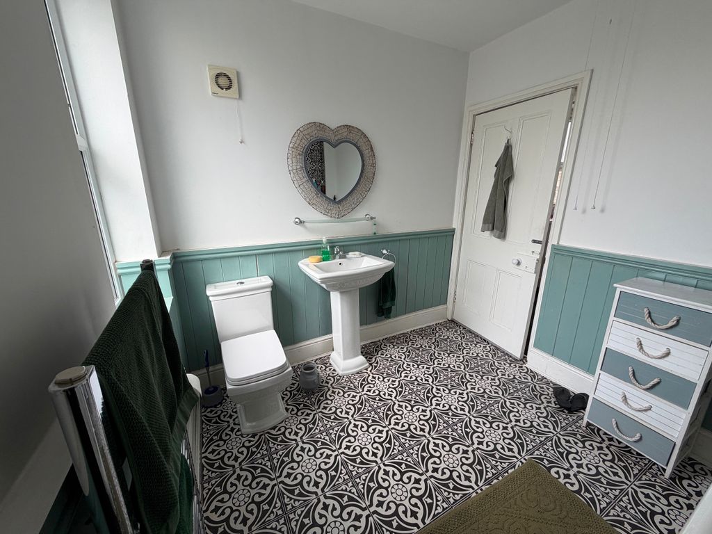 Additional image 12 of 5 bed semi-detached house to rentRosehill Street, Derby DE23