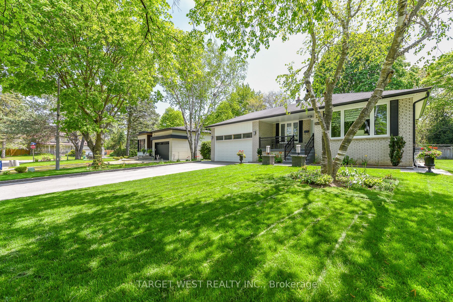 Additional image 3 of 1443 Saginaw Crescent, Mississauga, ON, L5H 1X4