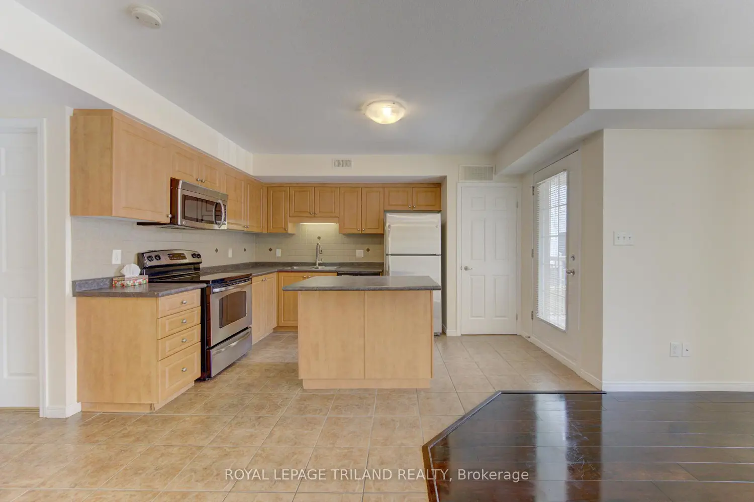 Additional image 7 of 1460 Highland Road 9H