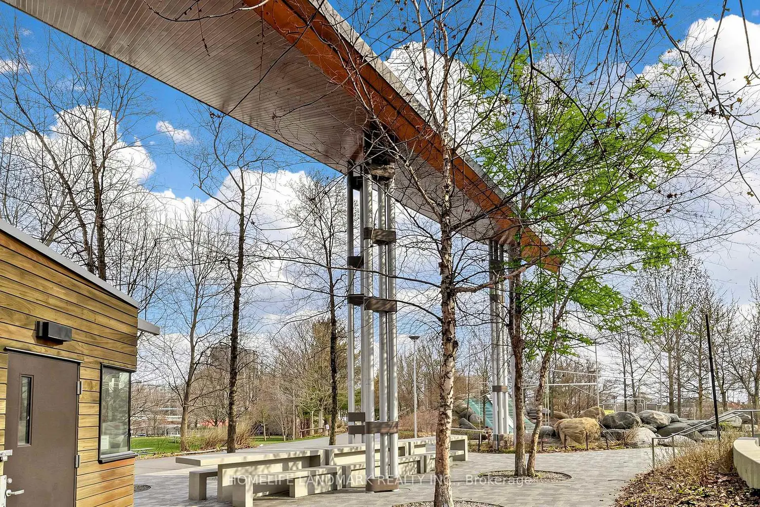Additional image 19 of 21 Lawren Harris Square 801