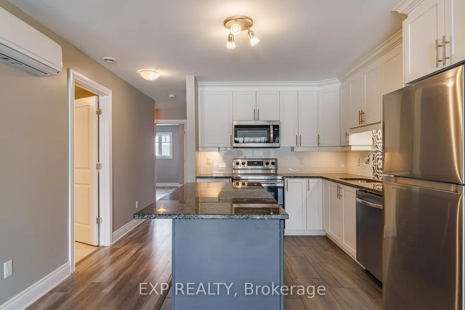 306 Masters Lane 285 photo 4