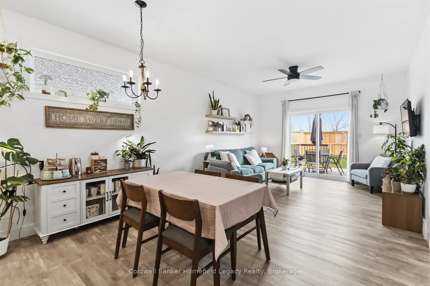 133 Egan Avenue photo 5