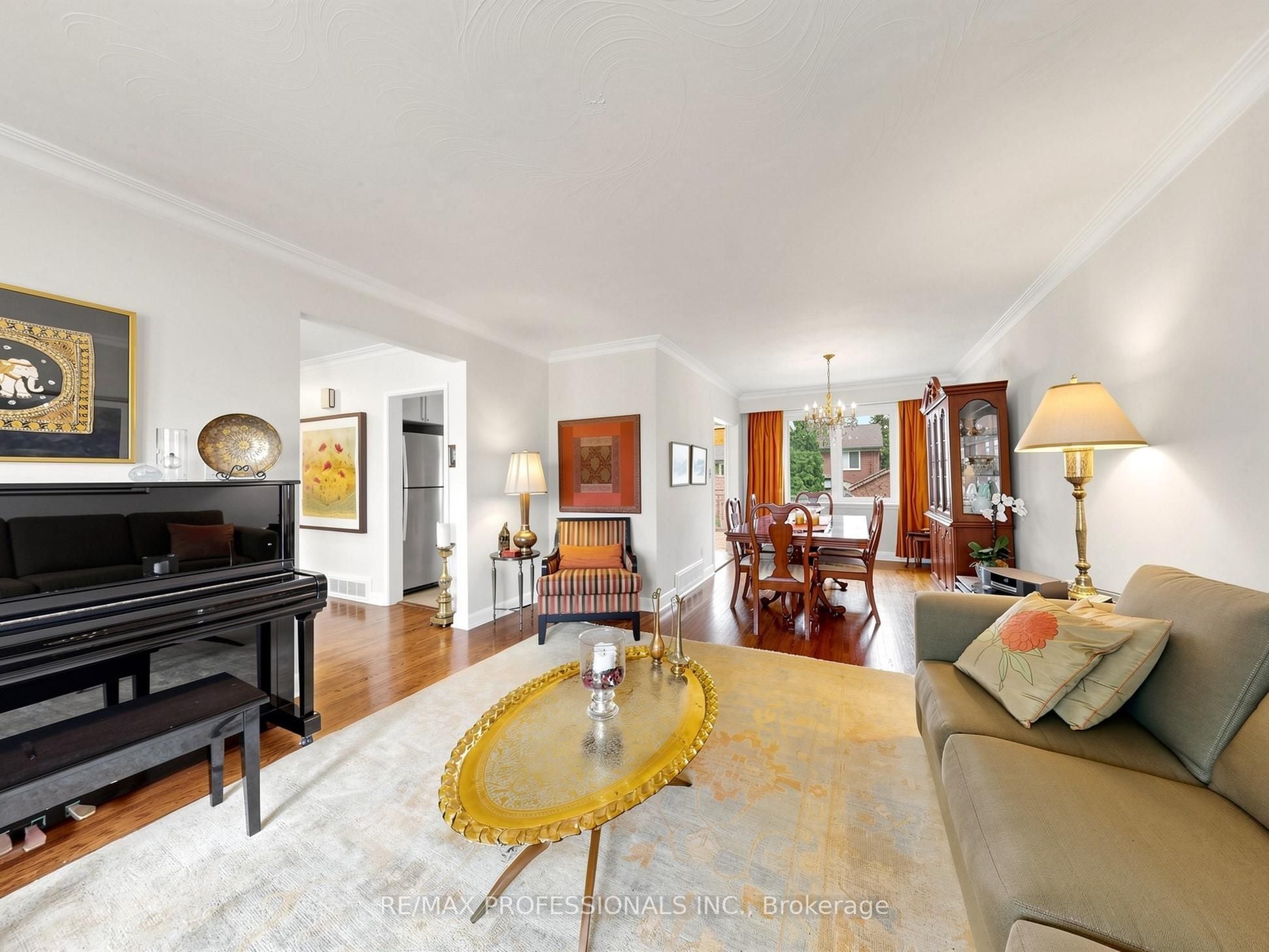 Additional image 5 of 24 Breadner Drive, Toronto, ON, M9R 3M4