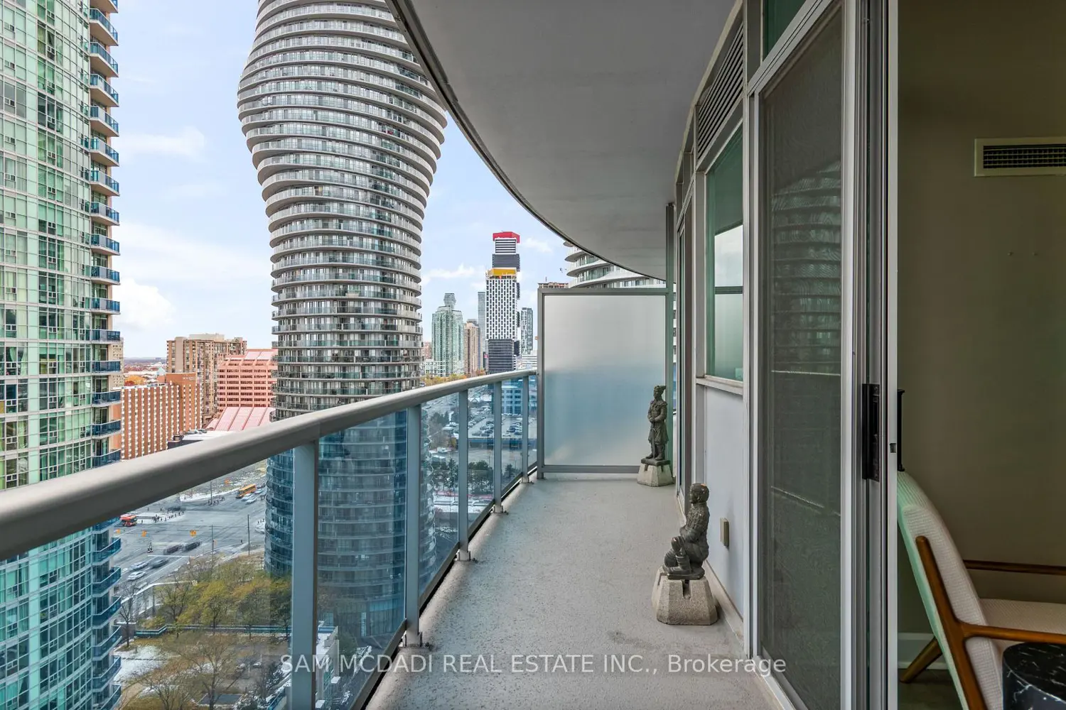 Additional image 11 of 80 Absolute Avenue 1805