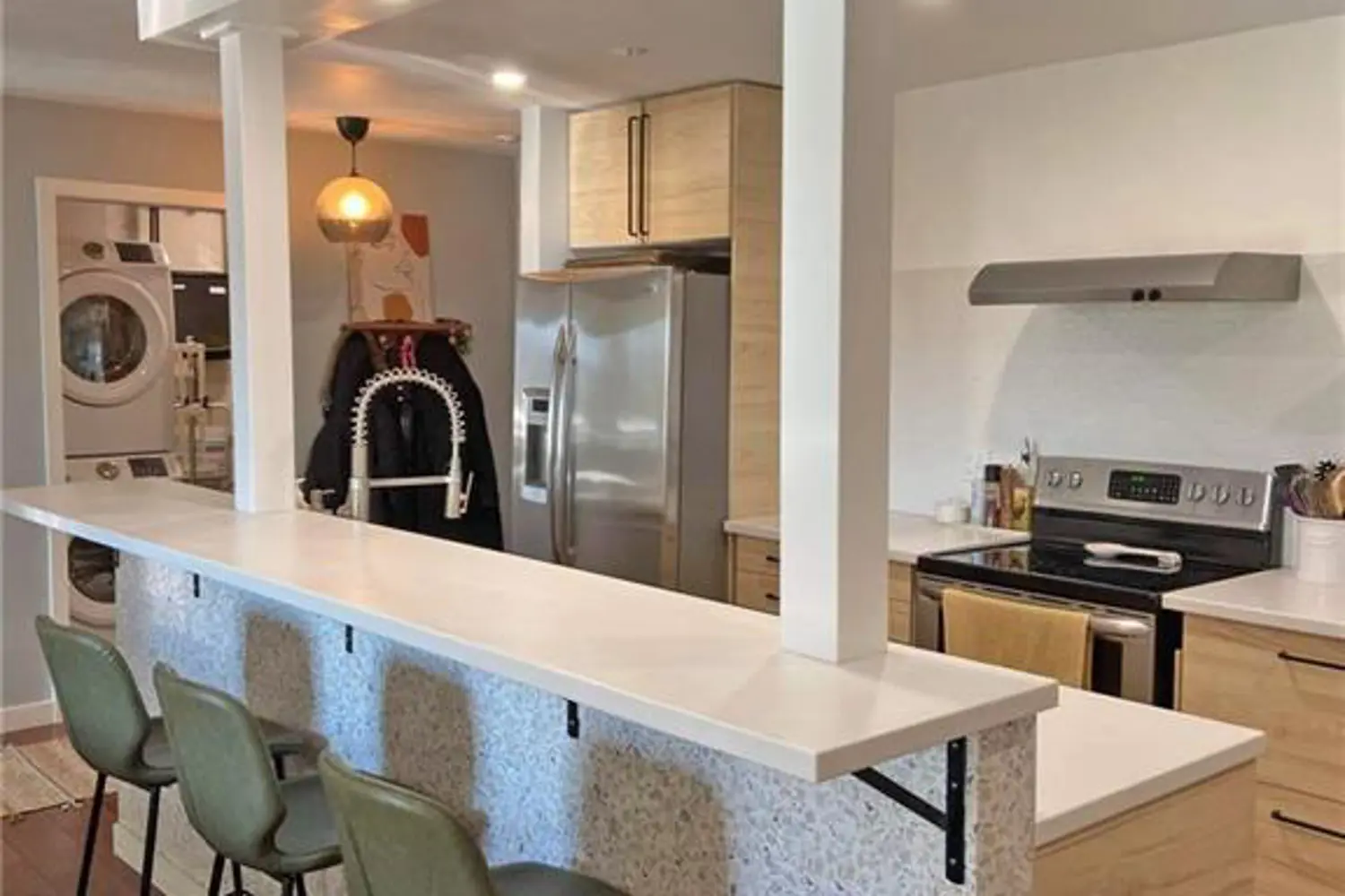 Additional image 9 of 2230 Trafalgar Street 325