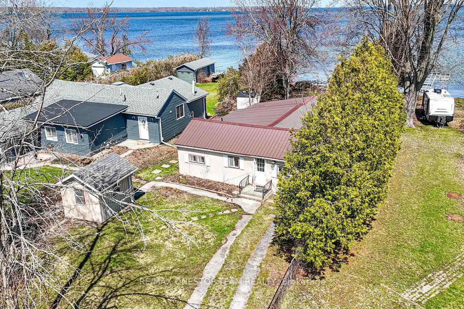 108 Moore's Beach Road photo 2