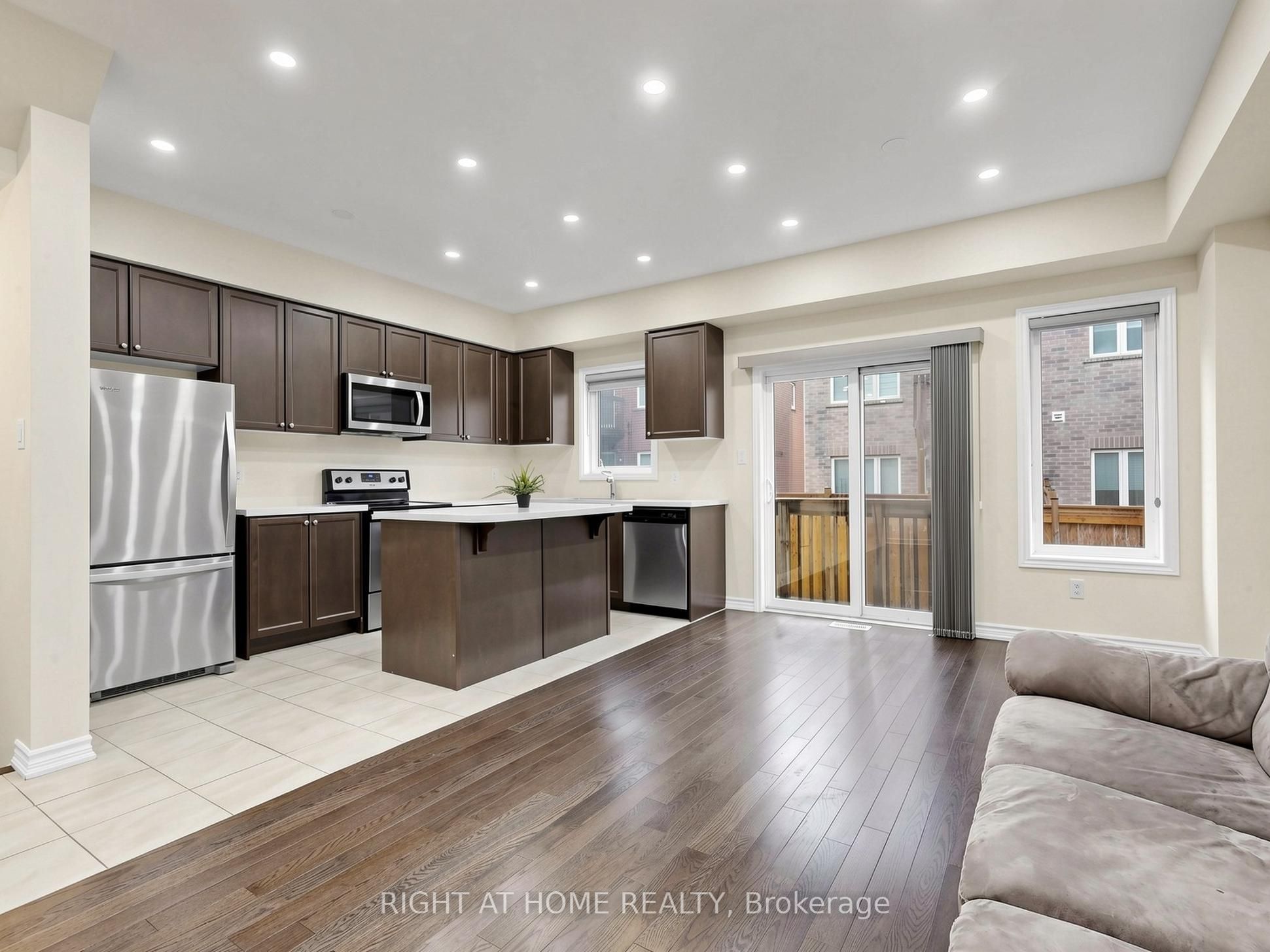 Additional image 6 of 124 Mosaic Drive, Hamilton, ON, L8B 1W4