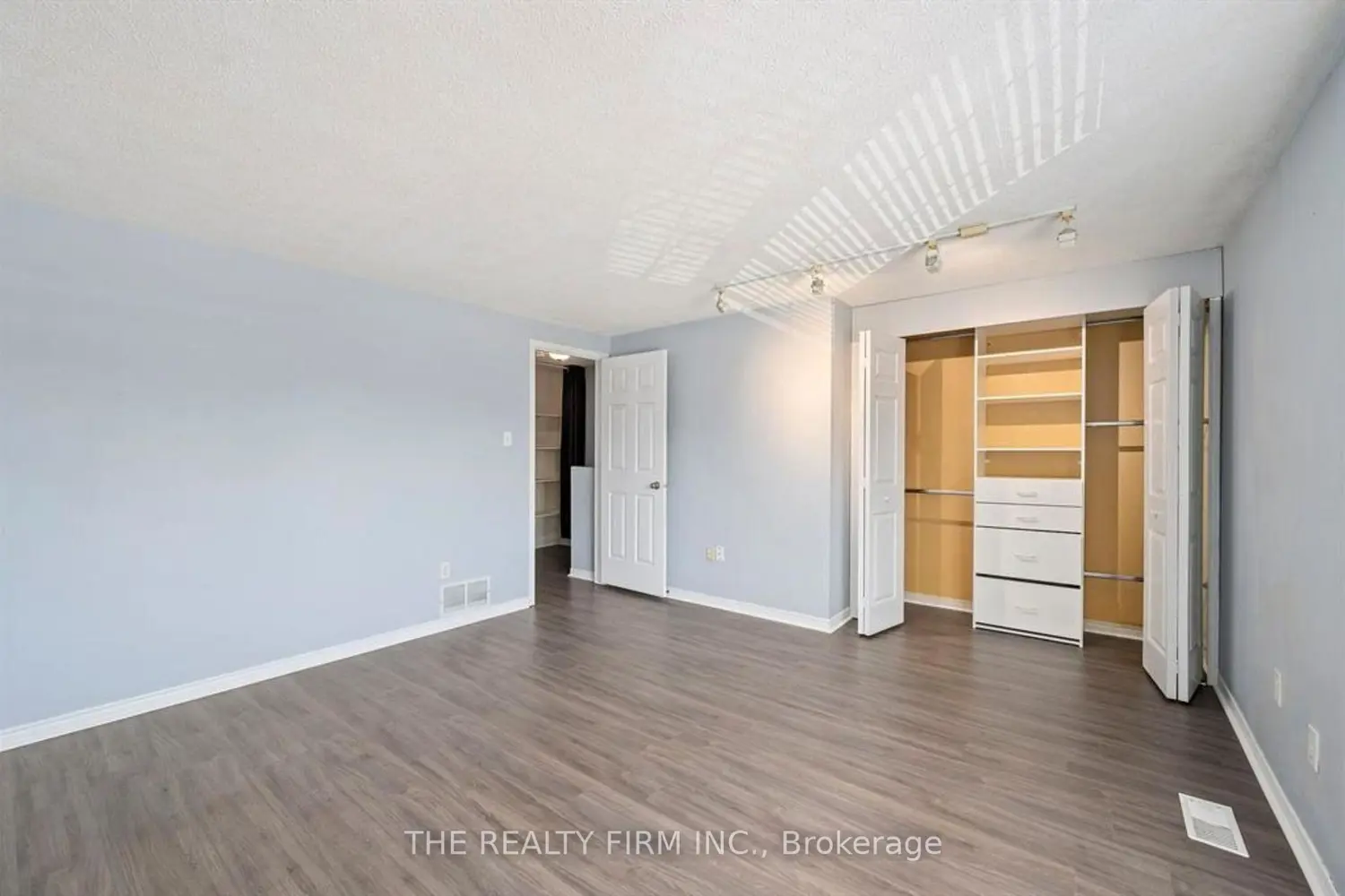 Additional image 8 of 151 Martinet Avenue 60
