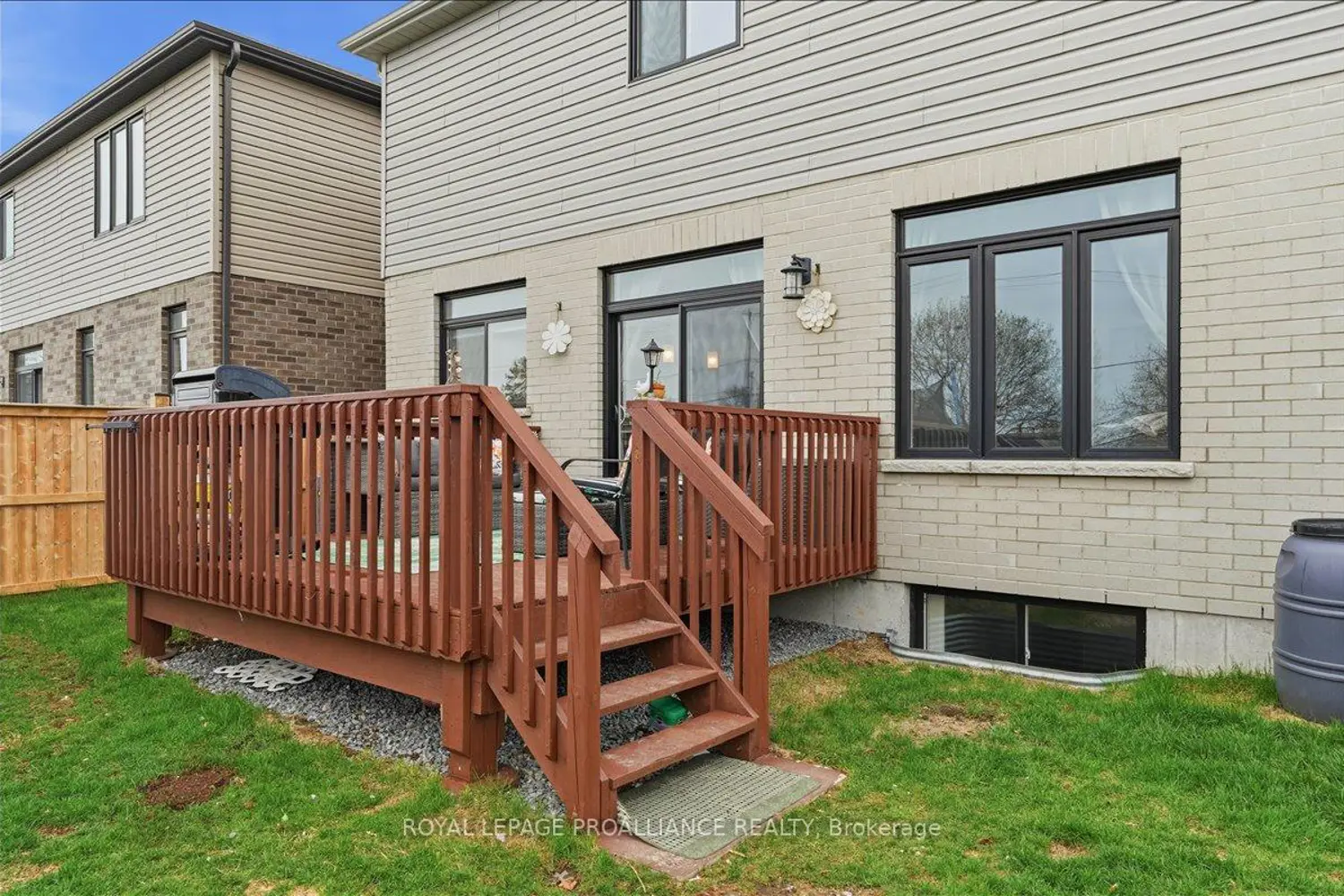 Additional image 18 of 14 Athabaska Drive